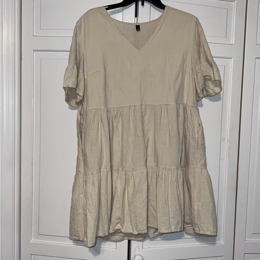 Cute flowy dress